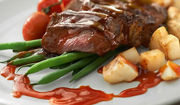 Lingham’s Chili Coulis Steak